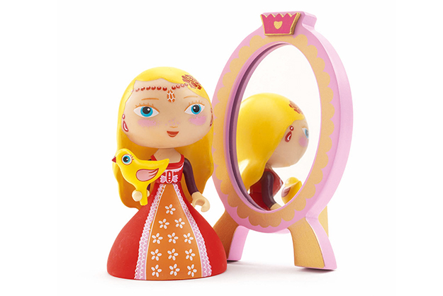 Arty Toys Nina & ze mirror